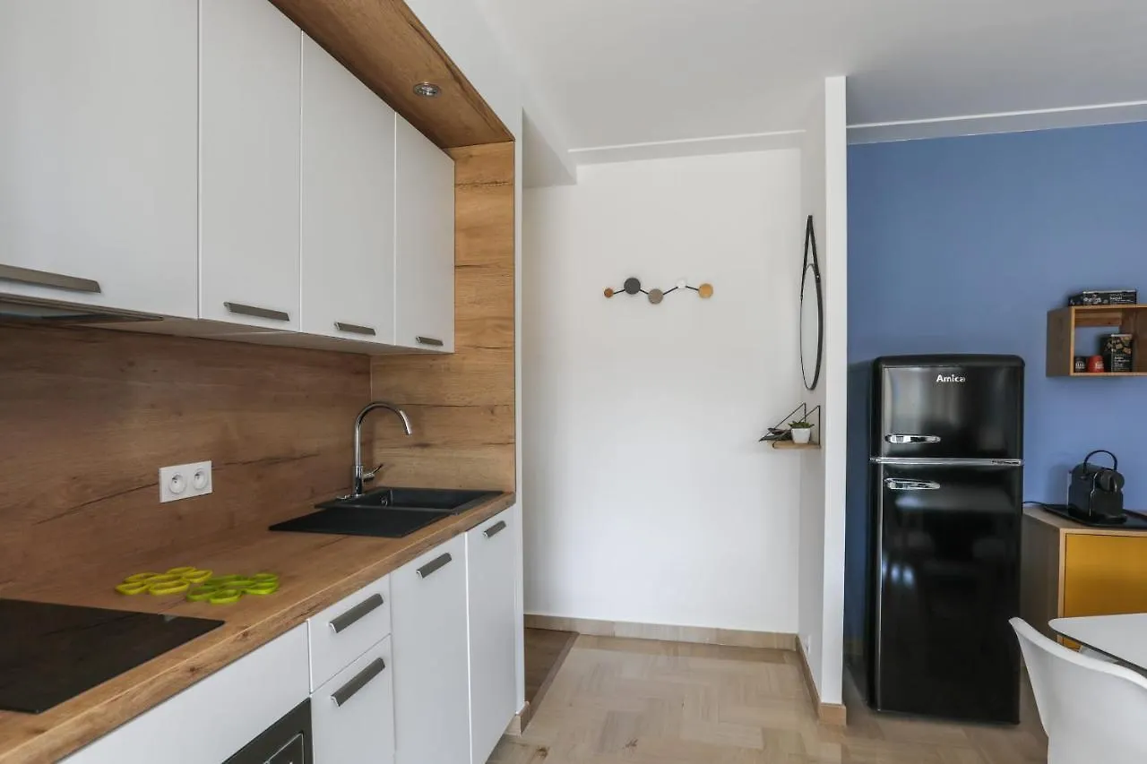 Le Belvedere Azureen - Welkeys Antibes Apartment